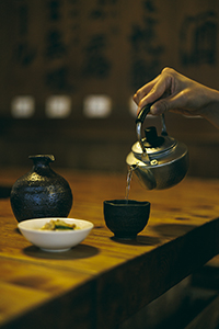 『いま最高の酒場と焼酎』(朝日新聞出版)